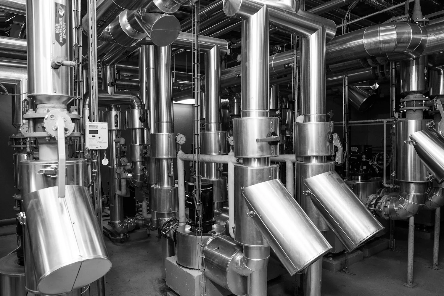 Industrial engineering details and equipment
